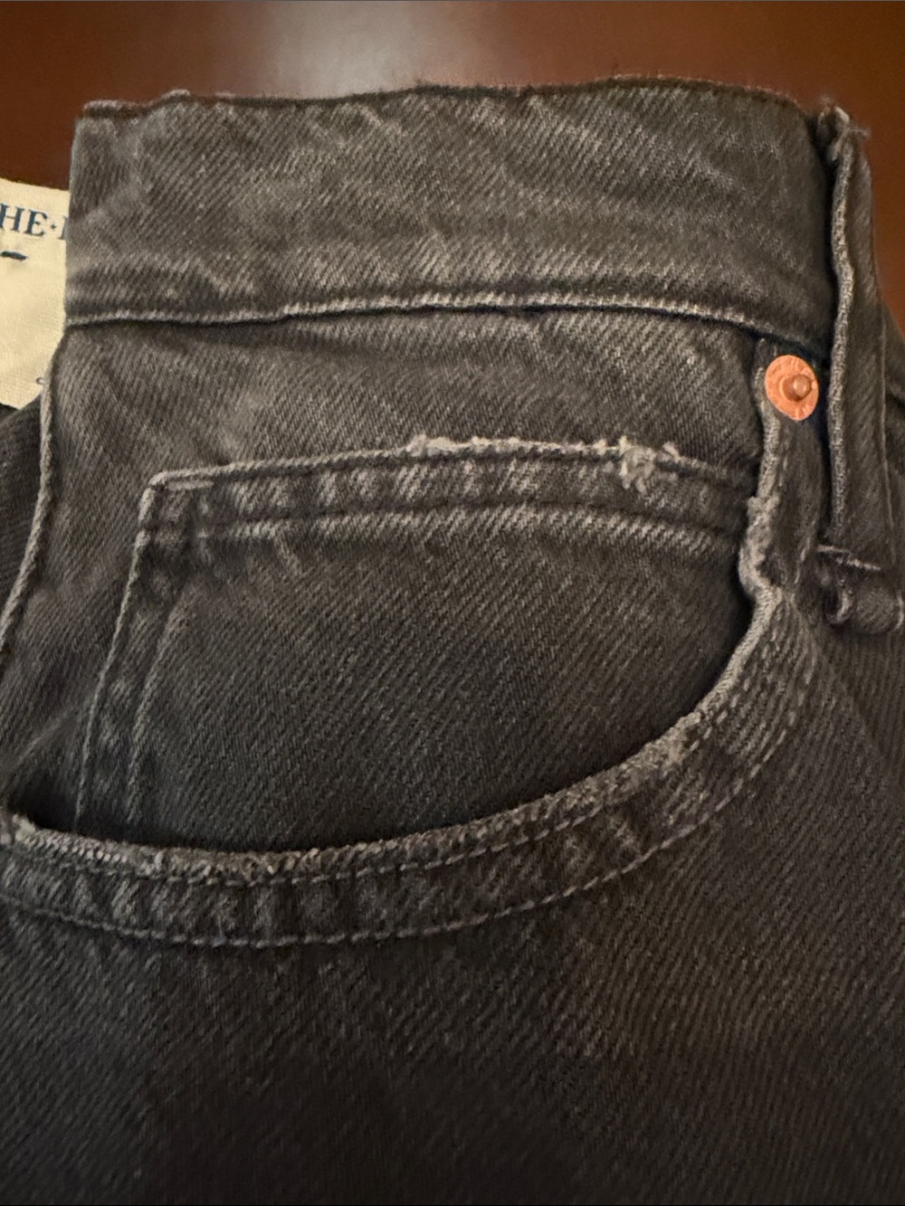 We The Free, boomerang Black Jean Shorts missing one top copper rivet. - Picture 14 of 15